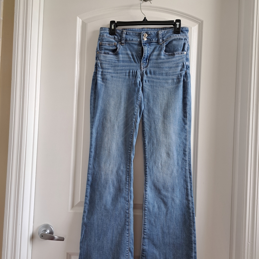 American Eagle Outfitters Flare Jeans